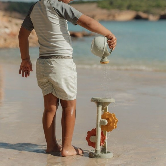 Juguete molino de agua para la playa