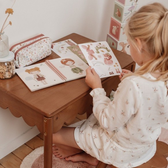 Libro Viste a Rosa Fairy Garden