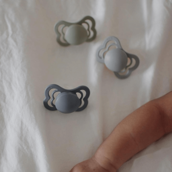 Chupetes Bibs Supreme Iron / Baby Blue 0 6 meses