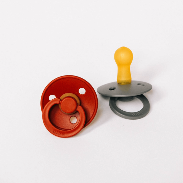 Chupetes Bibs Colour Rust / Smoke latex Chupetes Bibs Colour Rust / Smoke latex