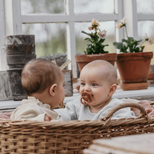 Chupetes bibs Colour Vainilla / Peach 2