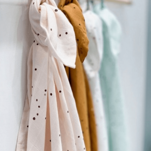 Muselinas done by deer