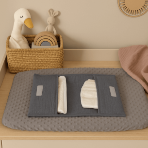 Funda para guardar pañales y toallitas 2