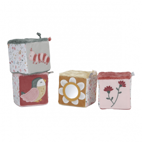 Cubos blanditos apilables flores y mariposas Little Dutch