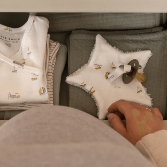 Chupetero bebé Sailors Bay de Little Dutch