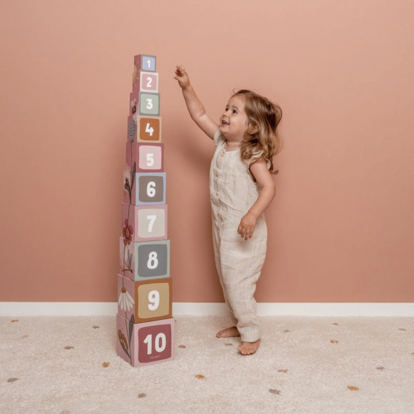 Bloques Apilables Cartón rosa con números