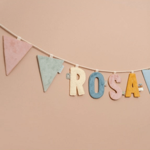 bandera rosa para guirnalda infantil 2