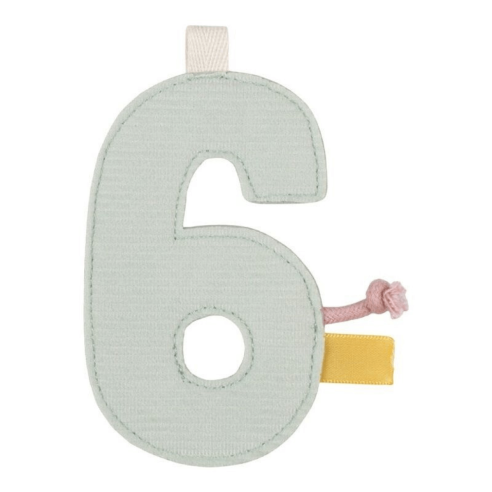 Número 6 guirnalda