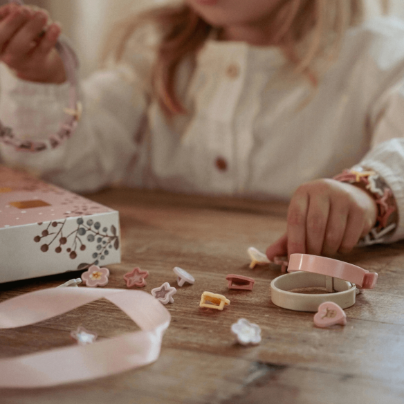 Calendario de Adviento para crear Pulseras para niñas a partir de 3 años