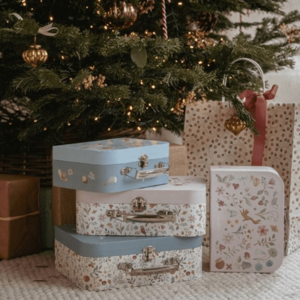 regalo navidad Maletas infantiles decoración rosas