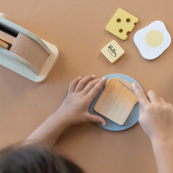 juguete tostadora de madera con accesorios para niñas