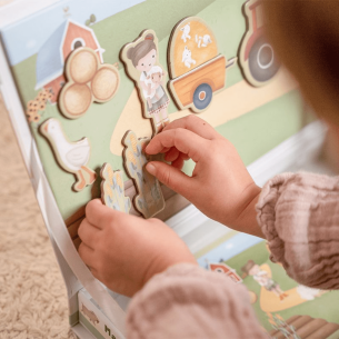 juguete Tablero Magnético Pequeña Granja little dutch en oukidsshop 2