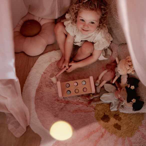 Alfombra infantil flor cuarto de juegos