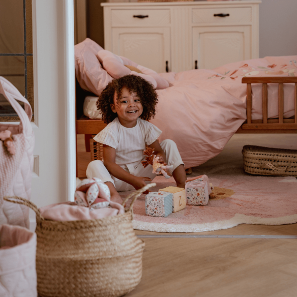 Alfombra infantil flor para bebé
