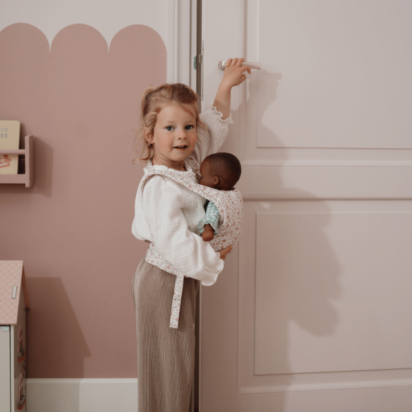 Mochila de porteo para muñecas flores