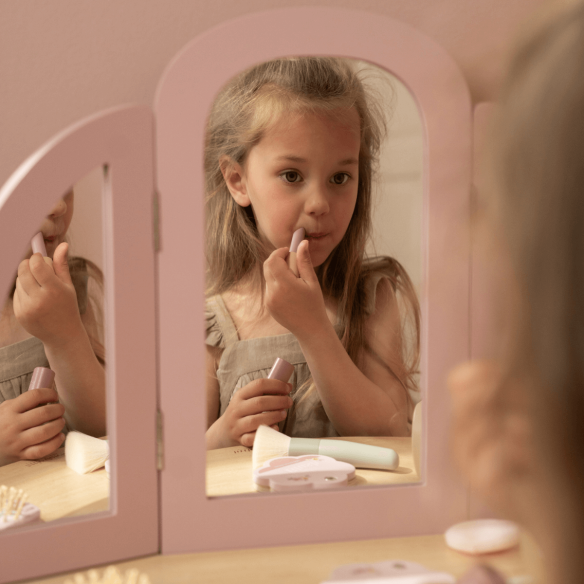 mueble tocador de juguete en madera rosa